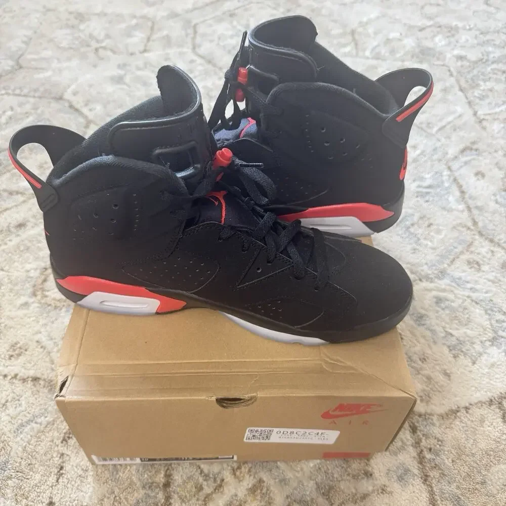 Nike Air Jordan 6 Retro Infrared Salesman Mens Sz 10 CT8529-001 Only Worn Twice